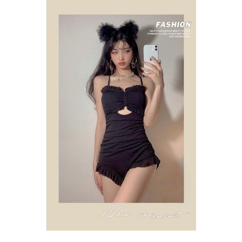Women's Red Ruffled One-piece  - A Bathing Ape Camo 评论和价格