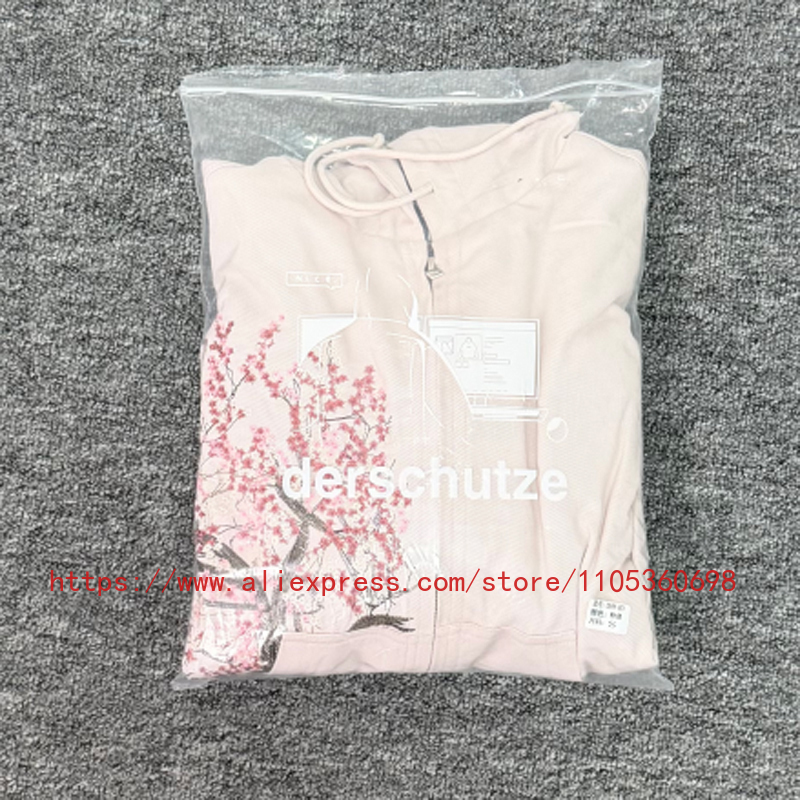 New Arrival Derschutze Jacket  - Streetwear Brand With A Logo 评论和价格